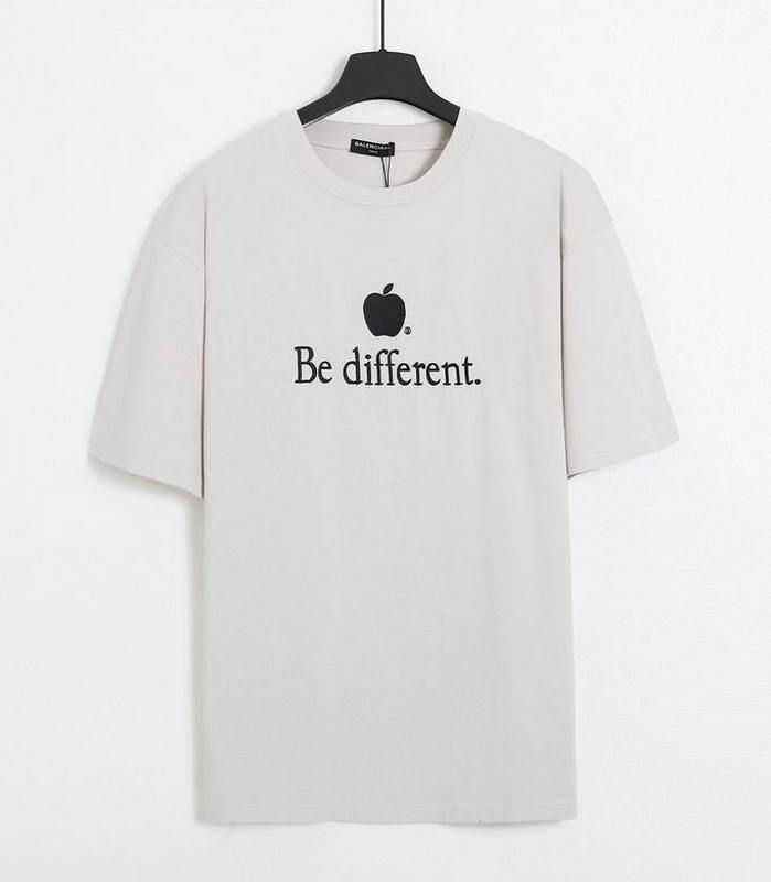 Balenciaga Men's T-shirts 114